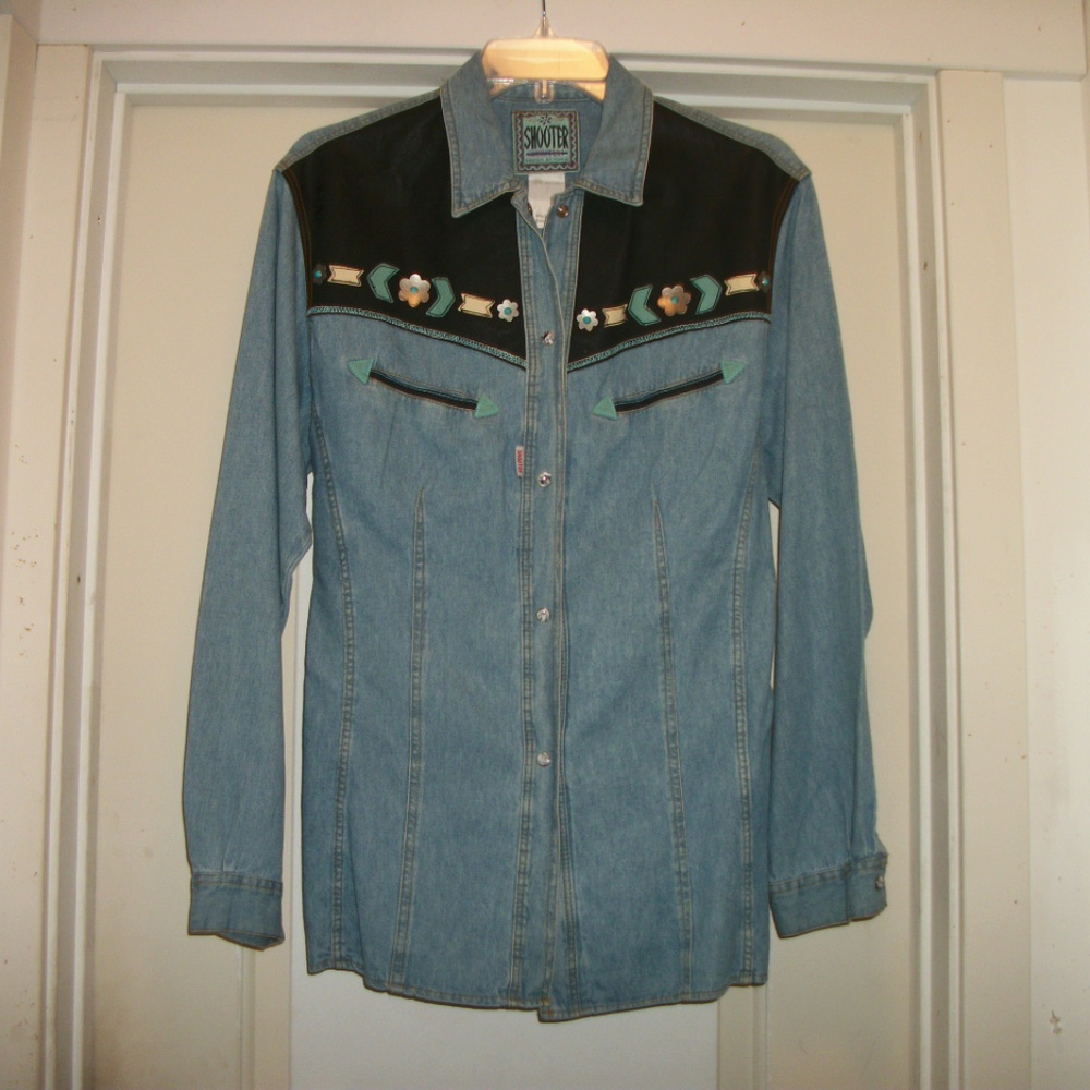 TRENDING COWGIRL OLD WEST YELLOWSTONE DENIM & LEATHER LIKE DETAILS SHIRT L